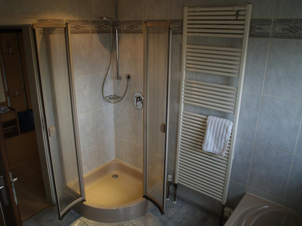 Ferienwohnung Beate 1 Ziemetshausen Room photo