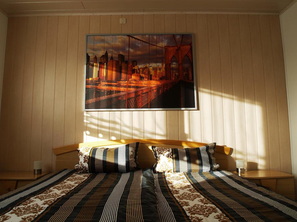 Ferienwohnung Beate 1 Ziemetshausen Room photo